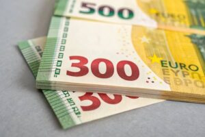 que pasa si no pago un préstamo de 300 euros